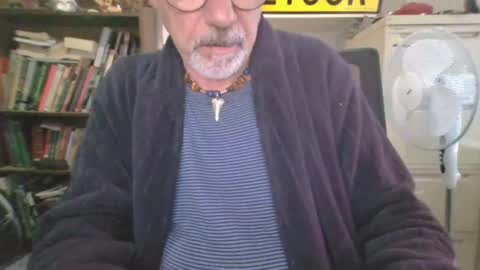 whiteboomer online show from July 11, 10:05 pm