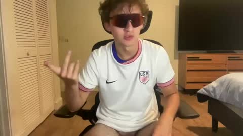 whiteboy770 online show from June 19, 3:50 am