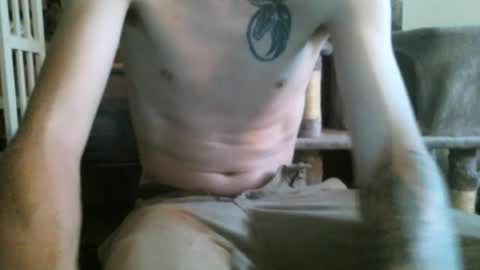 whiteboyslim21 online show from July 19, 12:12 am