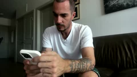 str8 stud hairy Make me BUST at 2000 tokens online show from February 26, 6:39 pm