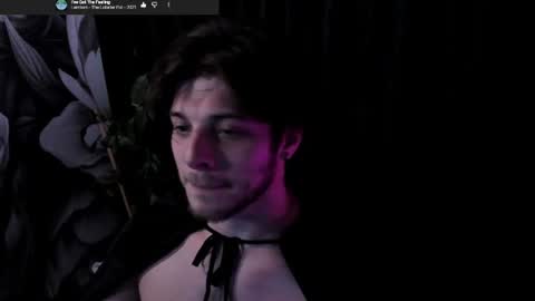 Gus online show from June 15, 9:46 pm