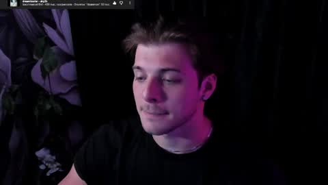 Gus online show from August 14, 8:23 pm