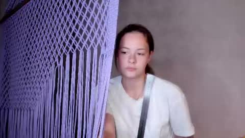 Veronica online show from June 18, 8:52 pm