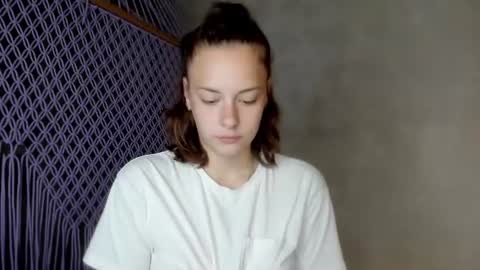 Veronica online show from June 18, 9:58 pm