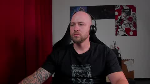 VI online show from August 7, 6:52 pm