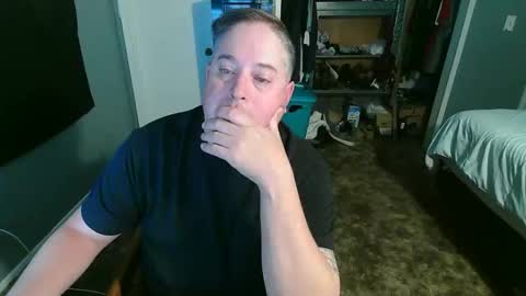whydoidothis77 online show from March 1, 9:33 pm