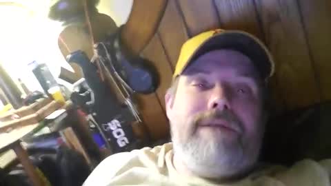 wickedwolfman69 online show from April 3, 7:11 pm