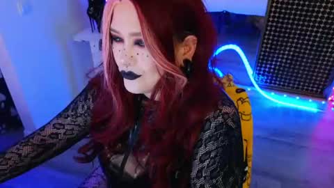 Laura  online show from August 16, 7:18 pm