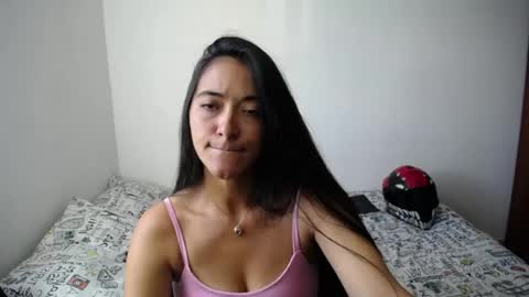 wifhot online show from August 10, 7:59 pm