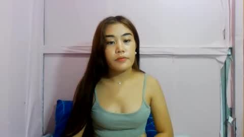 wild_doll69 online show from May 31, 10:45 pm