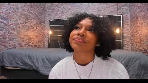 wild_firee_ online show from June 25, 4:21 pm