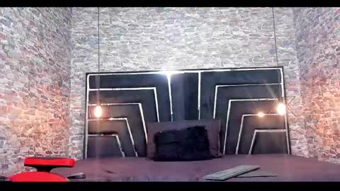wild_firee_ online show from June 29, 11:57 am