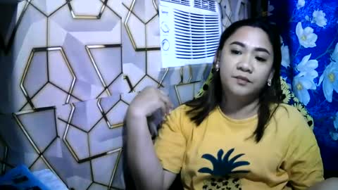wild_lady_4u online show from August 14, 7:01 am