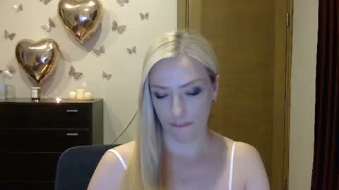 Alina online show from August 4, 9:45 pm
