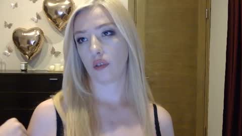 Alina online show from August 14, 6:22 pm