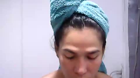 wildests4u online show from July 27, 4:51 am