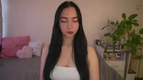 Alena online show from July 25, 5:22 am
