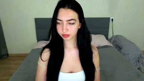 Alena online show from August 12, 4:15 am