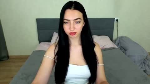 Alena online show from August 12, 5:32 am