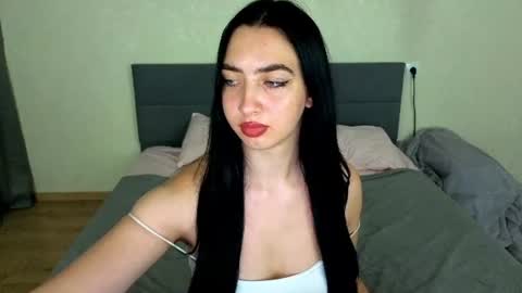 Alena online show from August 12, 5:48 pm