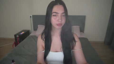 Alena online show from August 14, 8:01 pm