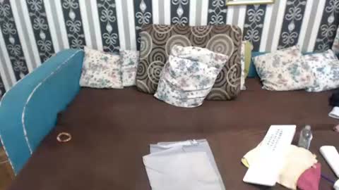 ask me  online show from August 12, 8:16 am