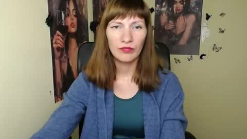 Rosalinda online show from August 13, 8:34 pm