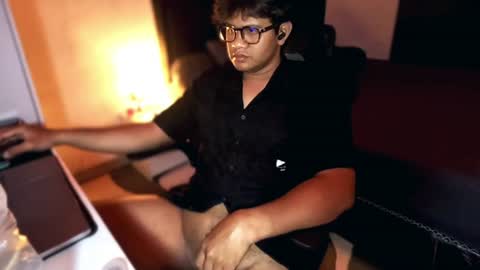 Wildy online show from June 26, 5:27 pm