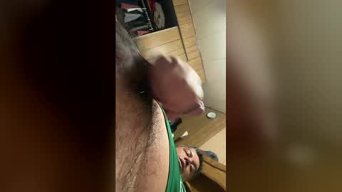 wilfredoguzman561 online show from August 12, 5:54 am