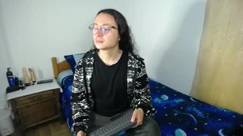 willmonkey online show from May 6, 3:41 am