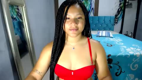 WIllow  online show from August 6, 1:43 pm