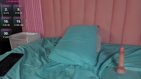 willturneer online show from August 10, 2:46 am