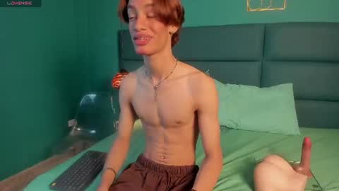 willturneer online show from August 15, 3:32 am