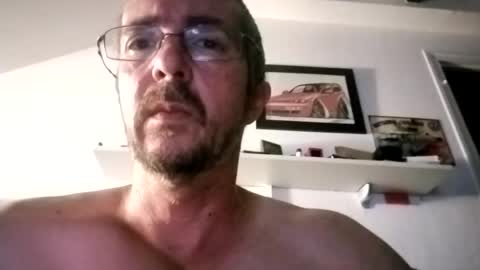 willy15130 online show from August 16, 9:41 pm