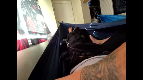 willy693214 online show from April 16, 3:19 pm