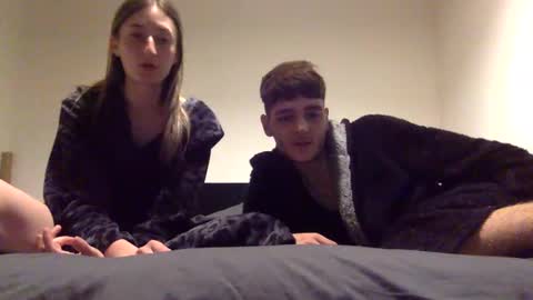 willy_est_95 online show from April 28, 10:56 pm