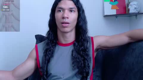 willy_veins online show from August 7, 5:35 pm