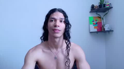 willy_veins online show from August 12, 5:48 pm