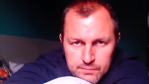 willywinkwer online show from July 25, 12:09 pm