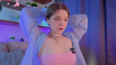 Mary online show from July 31, 3:18 pm