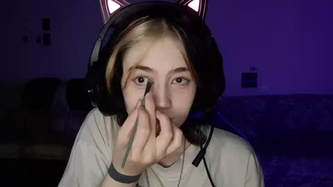 Luna online show from August 6, 8:52 pm