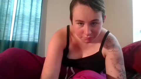 winterbabe672111 online show from September 5, 3:06 pm