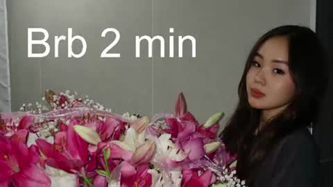 Amina online show from August 3, 2:57 pm
