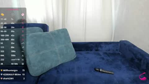 wise_whiter online show from August 15, 10:19 am