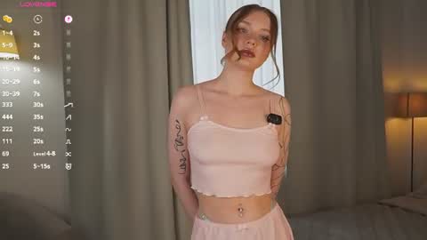 Nicole online show from August 15, 7:23 am