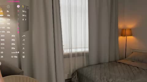 Nicole online show from August 15, 1:59 pm