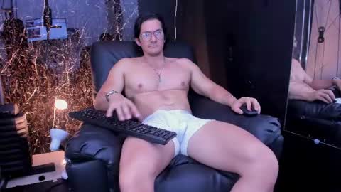 Wiston online show from July 17, 2:17 pm