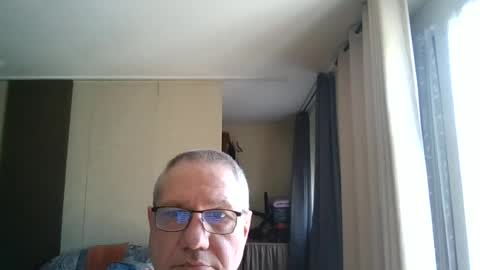 wixer1970 online show from July 21, 9:11 am