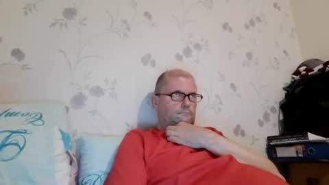 wobble444 online show from August 9, 10:44 pm