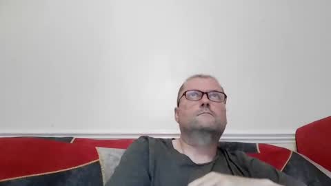 wobble444 online show from August 18, 1:00 am